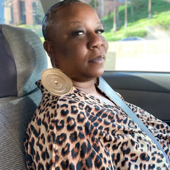 Meet your Posher, Awesome Accents - Picture 15 of 15